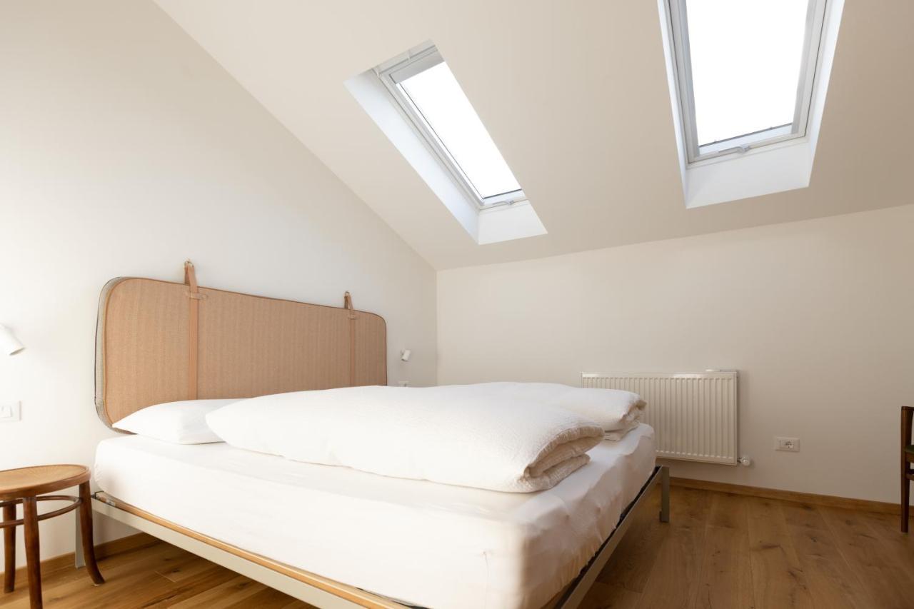 Schoene Wohnung Am Stadtrand Von Meran Valentinhof エクステリア 写真